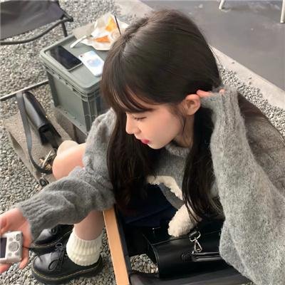 师傅求我下山祸害九个绝色师姐